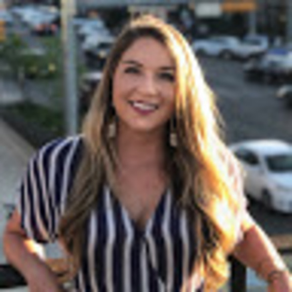 Meet your Posher, Jessica - Picture 1 of 1